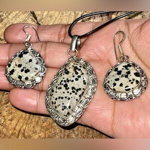 Dalmation Jasper Pendant & Earrings Set